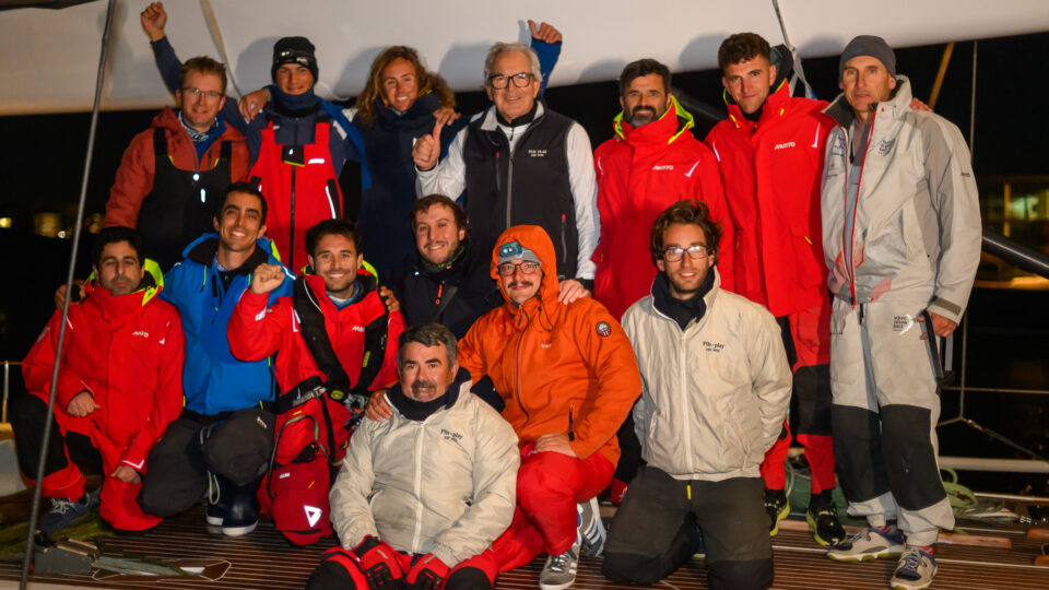 Vicente García amplía su leyenda con la saga Plis Play en La Ruta de la Sal Rumbo Ibiza