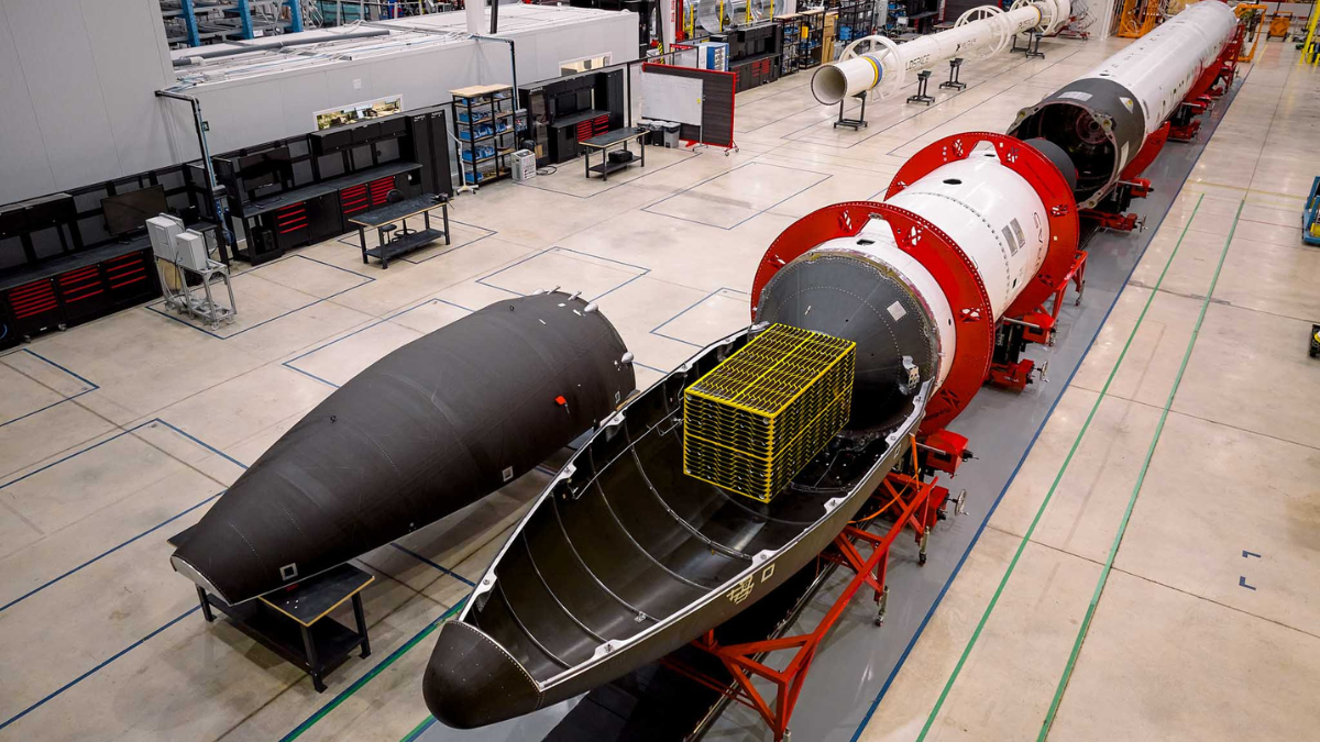 Gamechangers | «El espacio lo va a cambiar todo. Y no somos conscientes de que necesitamos una estrategia espacial»