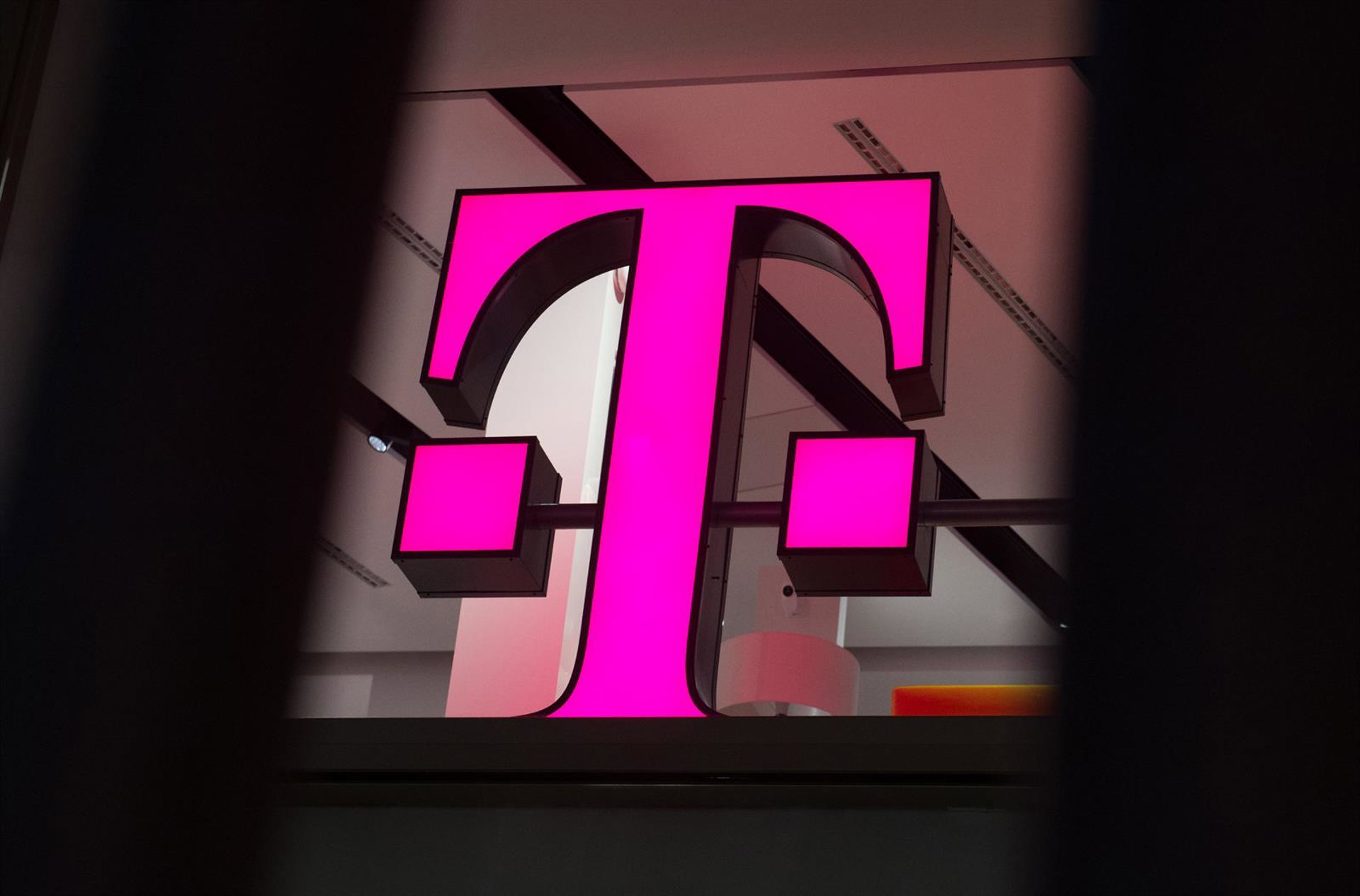 Deutsche Telekom propone el dividendo «más alto de su historia» y confirma previsiones para este año