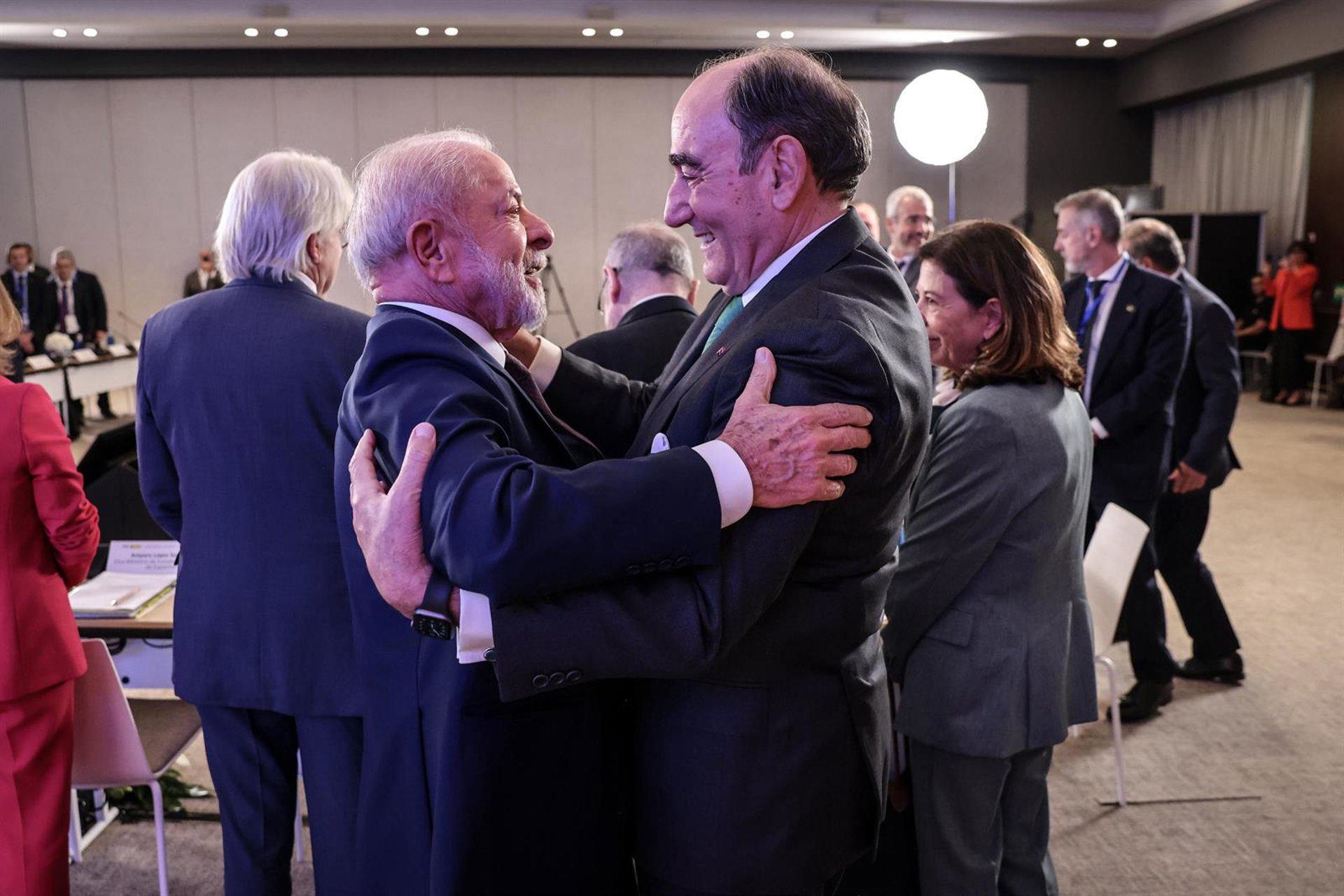 Galán (Iberdrola) ratifica con Lula da Silva el compromiso del grupo en Brasil y anuncia nuevas inversiones