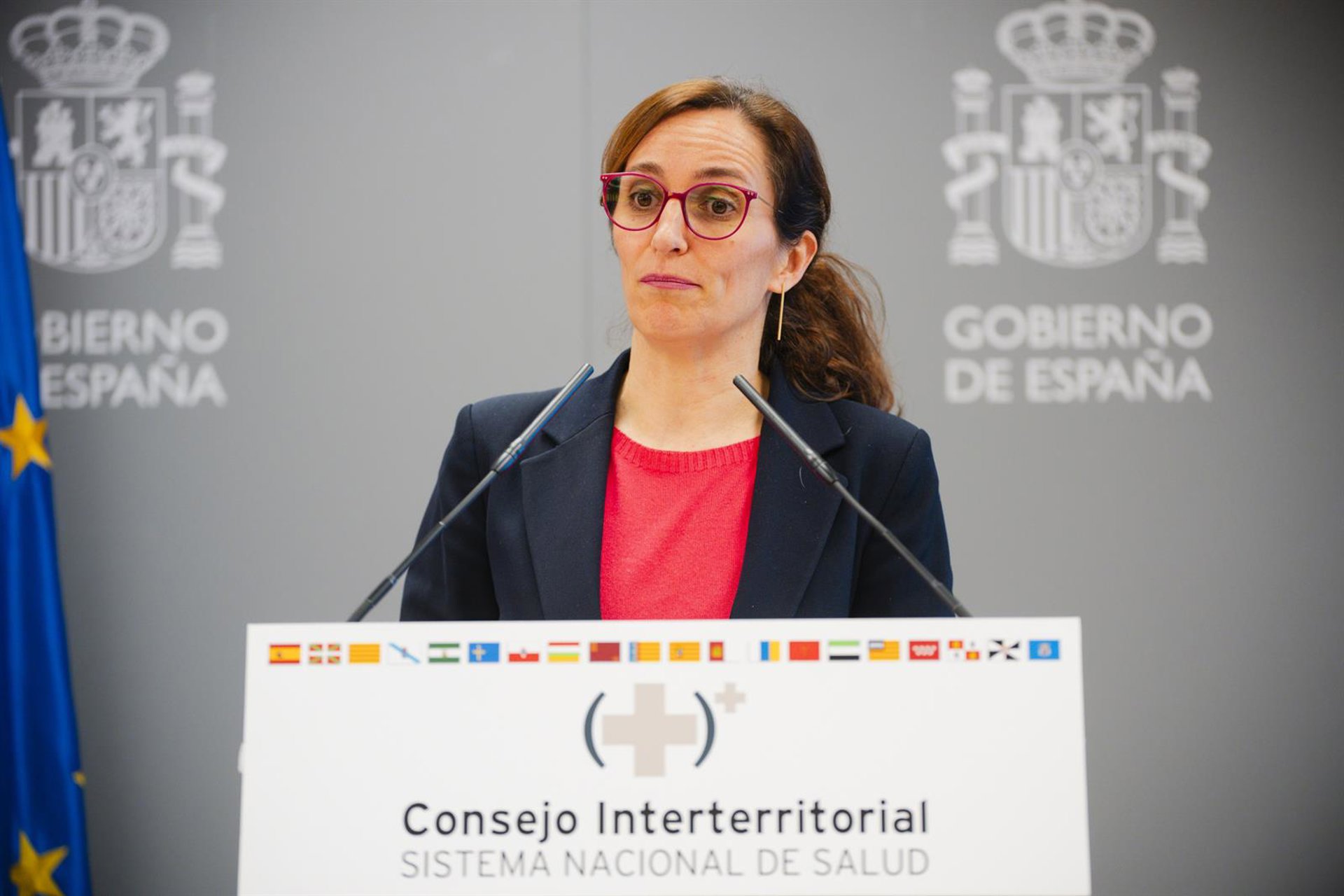 Mónica García destaca la ampliación de la ‘prueba del talón’ y el cribado de cáncer de colon para «proteger mejor»