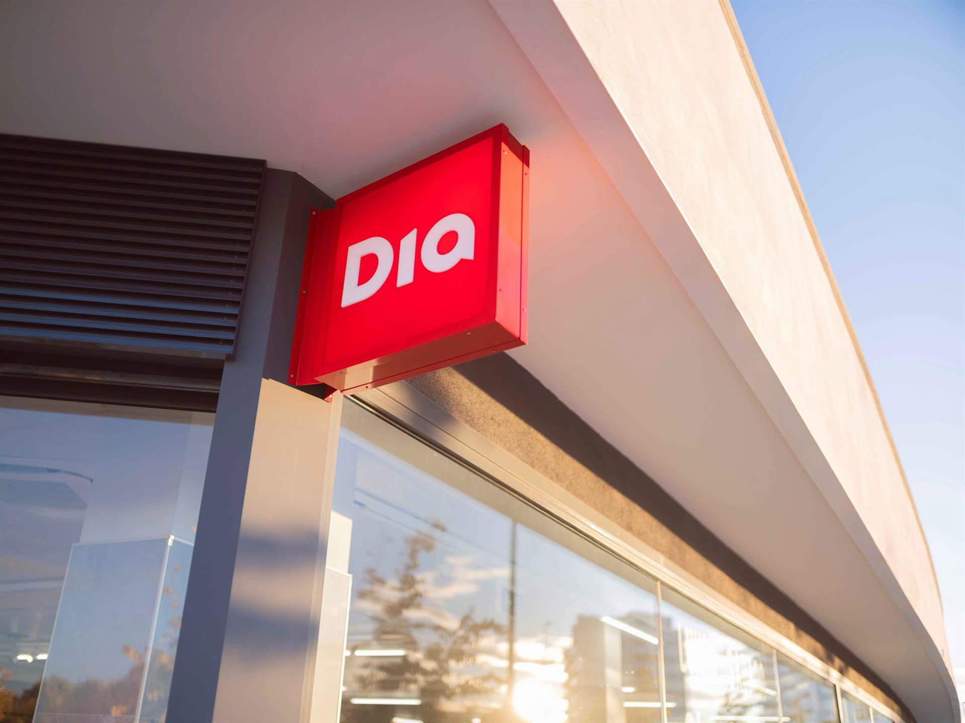 El local del primer Zara, ubicado en A Coruña, acogerá un supermercado Dia