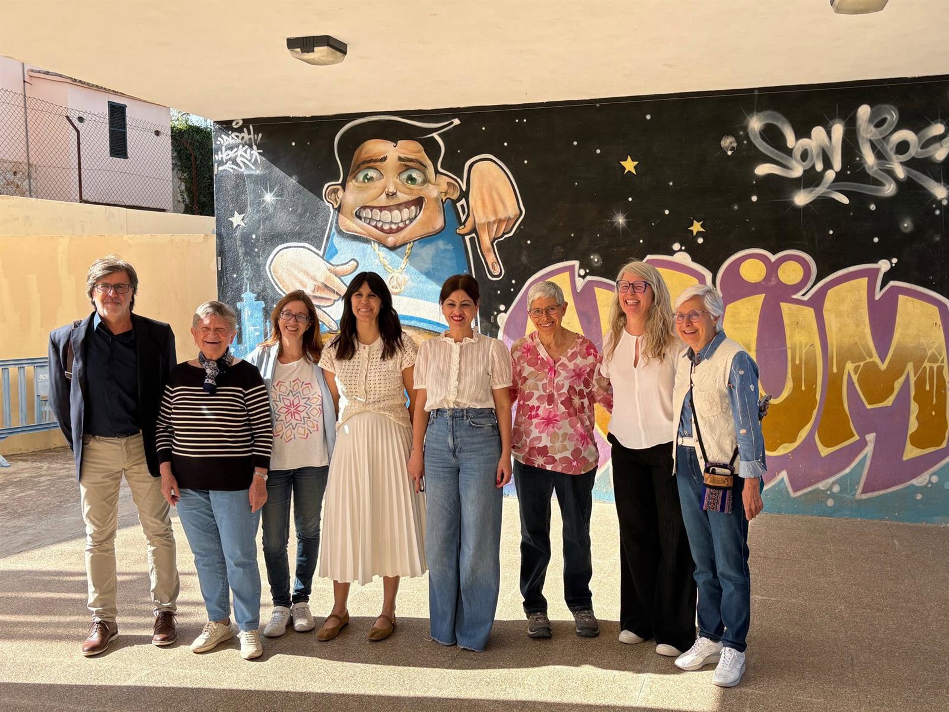 Sira Rego visita la Fundación Naüm y se reúne con jóvenes extutelados