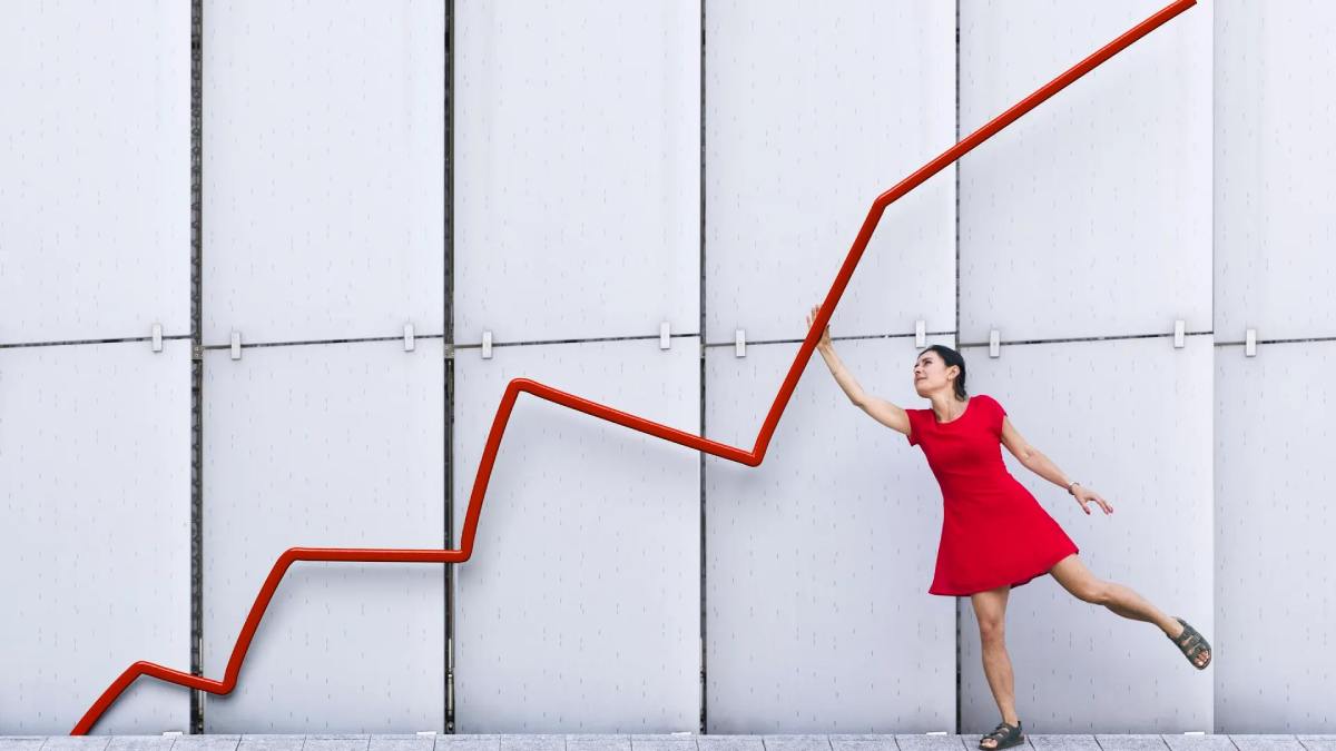 ¿Por qué las mujeres aún tienen dificultades para acumular riqueza?