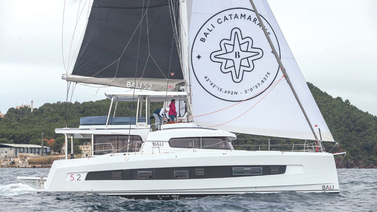 Prueba a vela | Bali 5.2, placer compartido