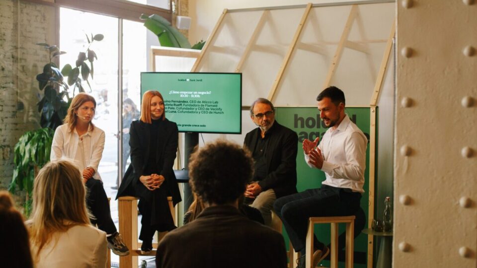 Holded impulsa en Barcelona una conversación sobre cómo pymes y emprendedores están aplicando la IA