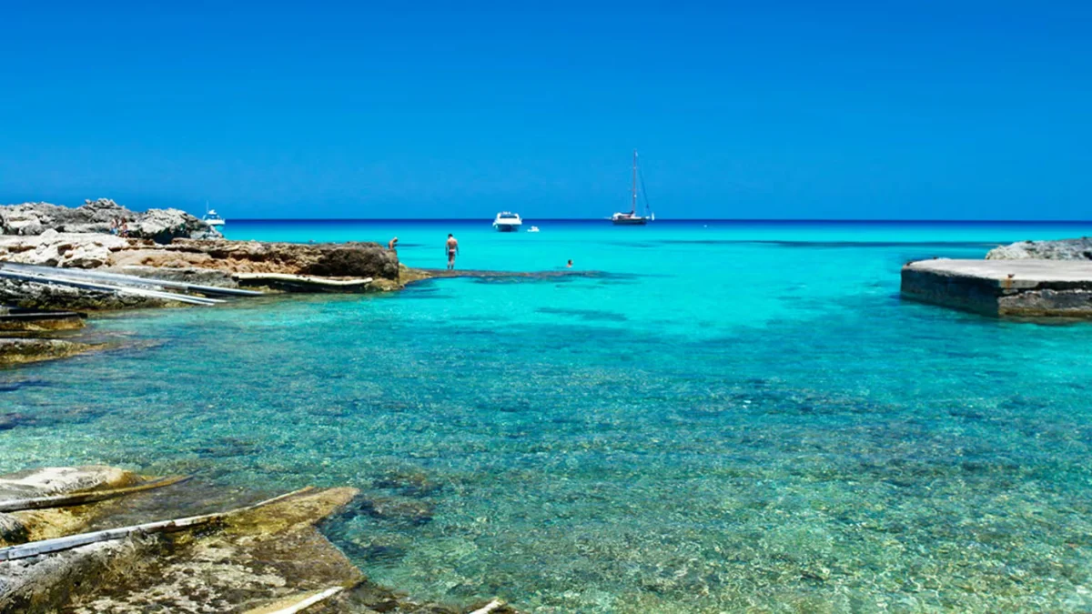 Formentera, a paradise of turquoise waters and exclusivity where Luis Enrique relaxes after winning the Champions League