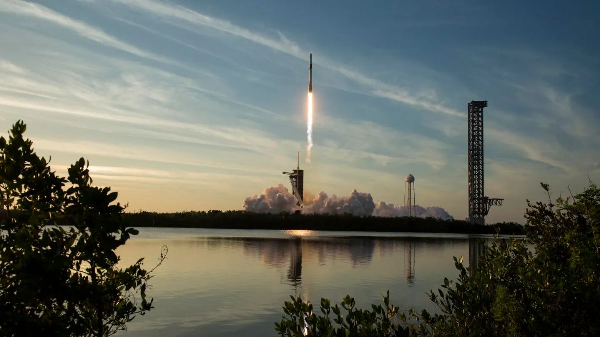 SpaceX prolonga su caída en bolsa tras la adquisición de Cursor, con una reducción de 600.000 millones de dólares en su capitalización
