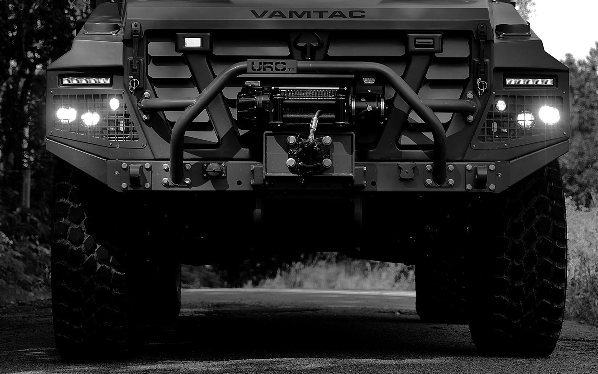 Urovesa presentará su nueva plataforma de vehículo todoterreno militar AX4 en la feria Eurosatory de París