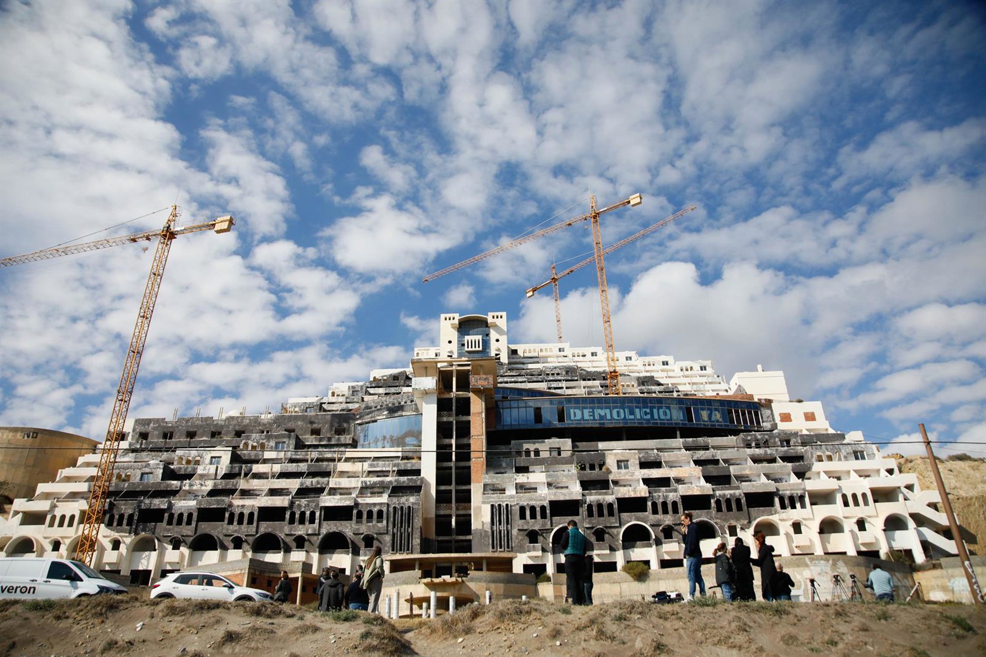 El Pleno de Carboneras (Almería) votará la propuesta para anular la licencia del Algarrobico el 17 de junio