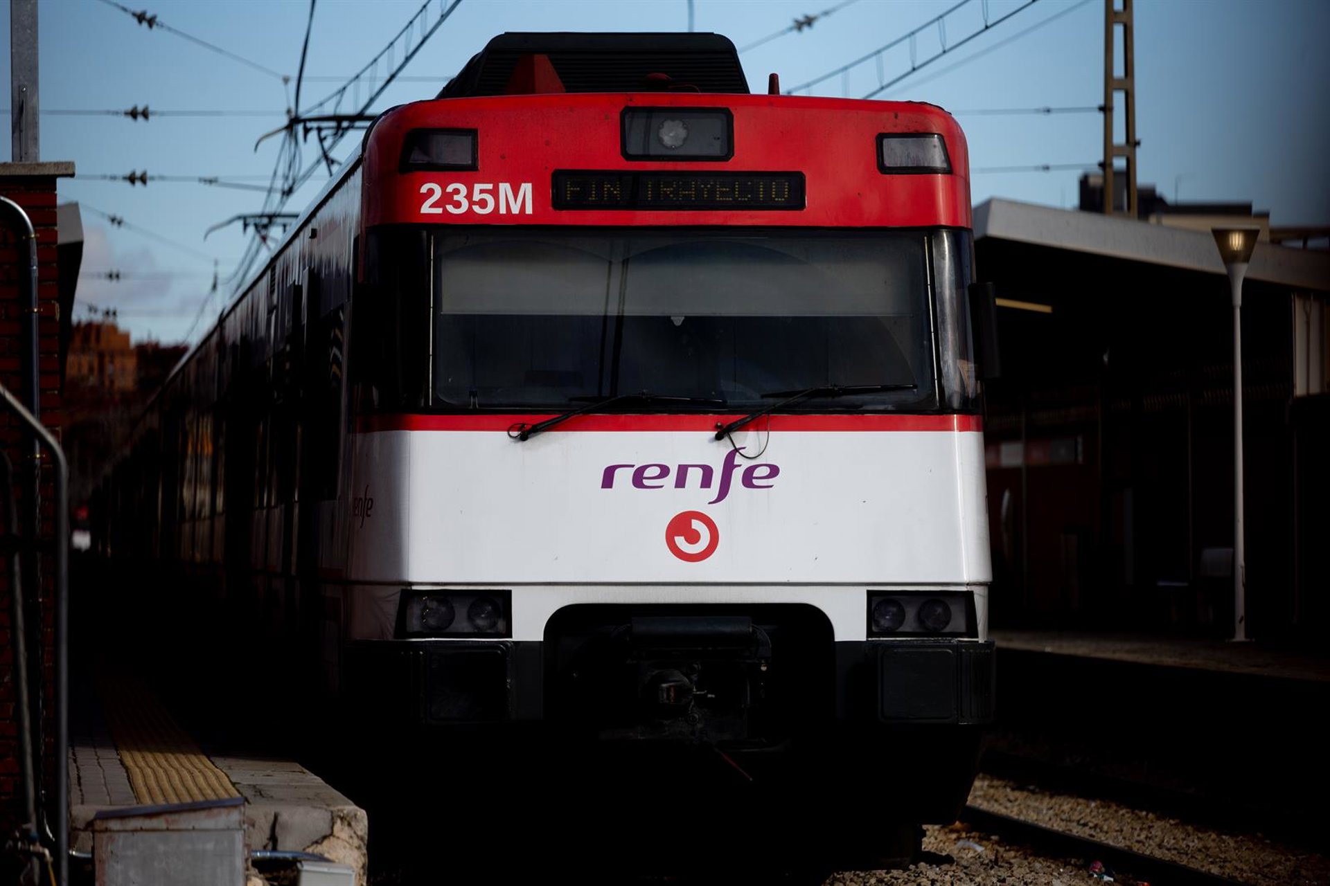 Afecciones en Cercanías de Madrid el fin de semana: cierre de Sol, trenes de C-5 hasta Atocha y C-3 con cortes nocturnos