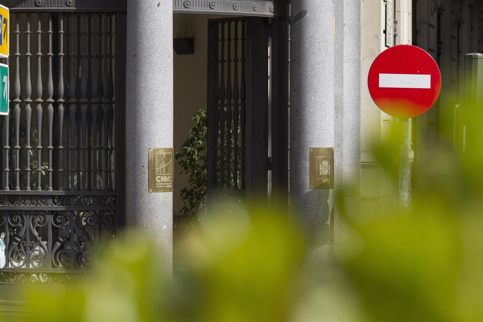 La CNMC aprueba el nuevo servicio de arranque autónomo en el sistema eléctrico tras las lecciones del apagón