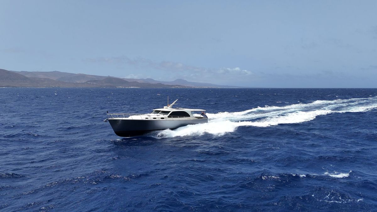 De Gibraltar a Lanzarote en un Palm Beach 65: 660 millas en 32 horas