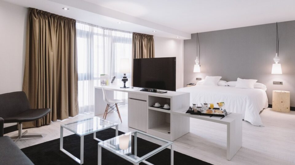 ILUNION Hotels aumenta su presencia en Bilbao con un tercer establecimiento