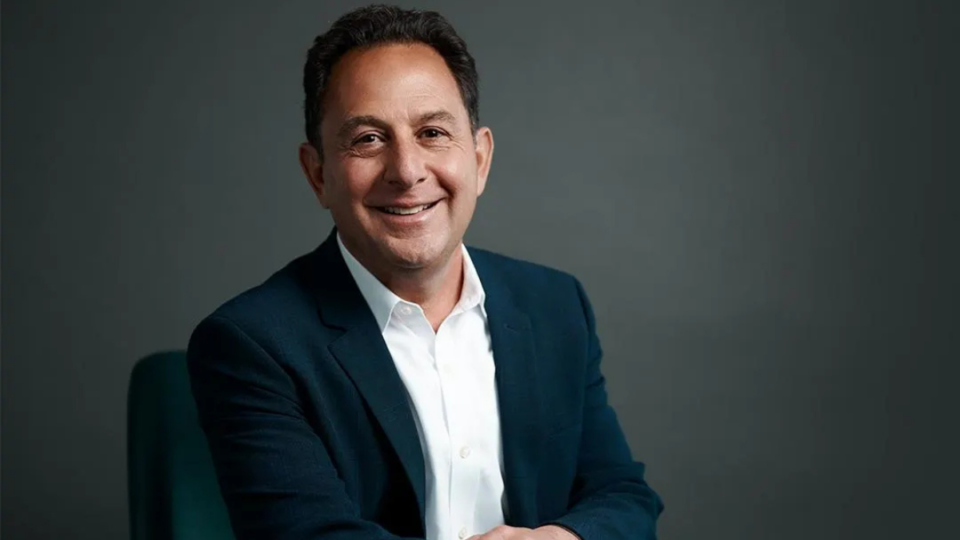 El nuevo propietario multimillonario de la MLS cree que los inversores pueden hacerlo mejor que comprar un equipo deportivo