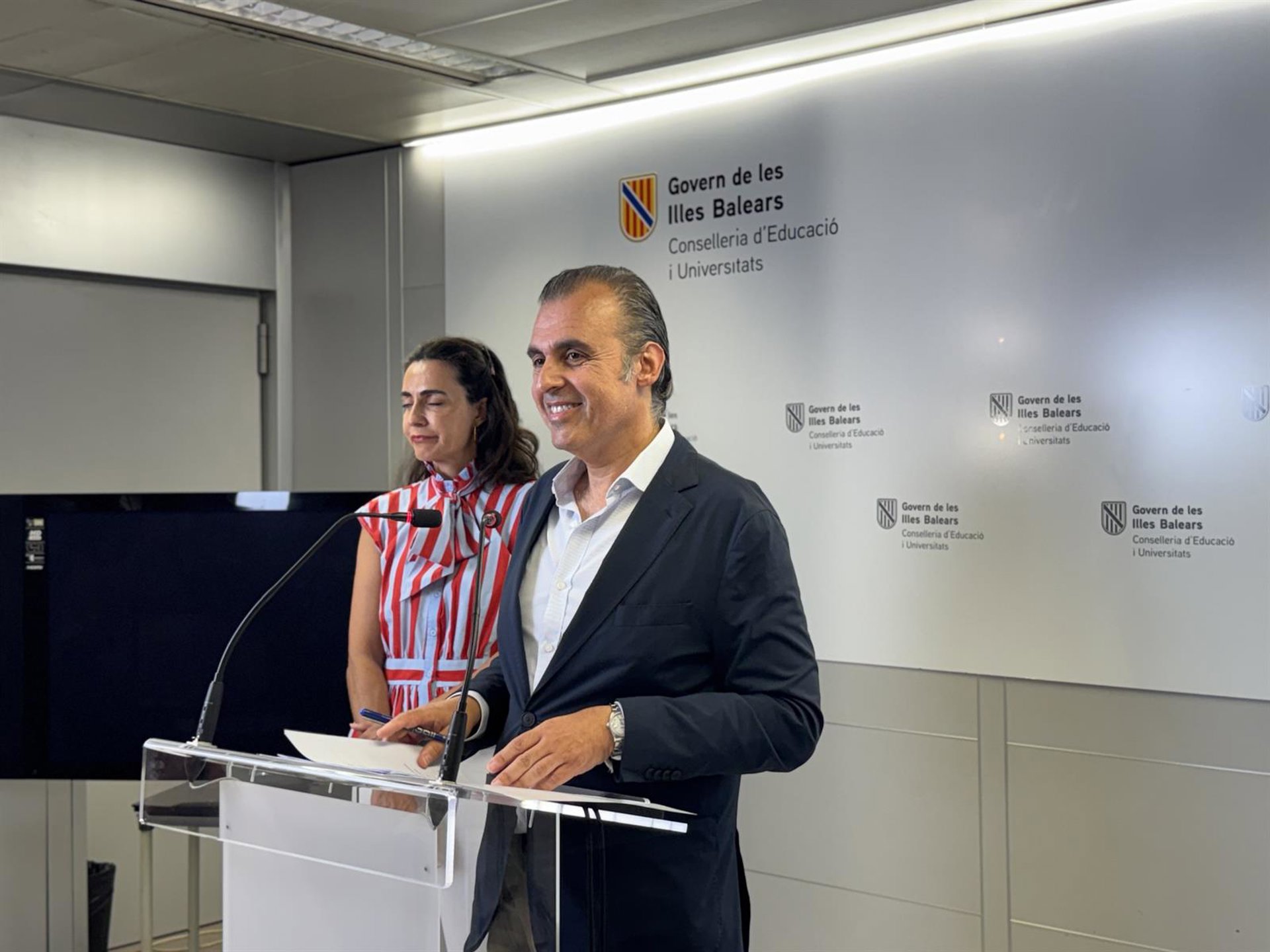 Vera considera que los resultados de las PAU «no son los mejores» y los atribuye a la Lomloe