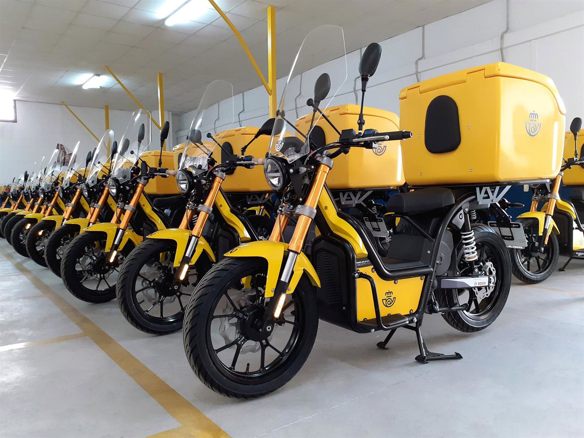 La CNMC concluye la vigilancia sobre Correos tras pagar una multa de 3,3 millones por abuso de su posición