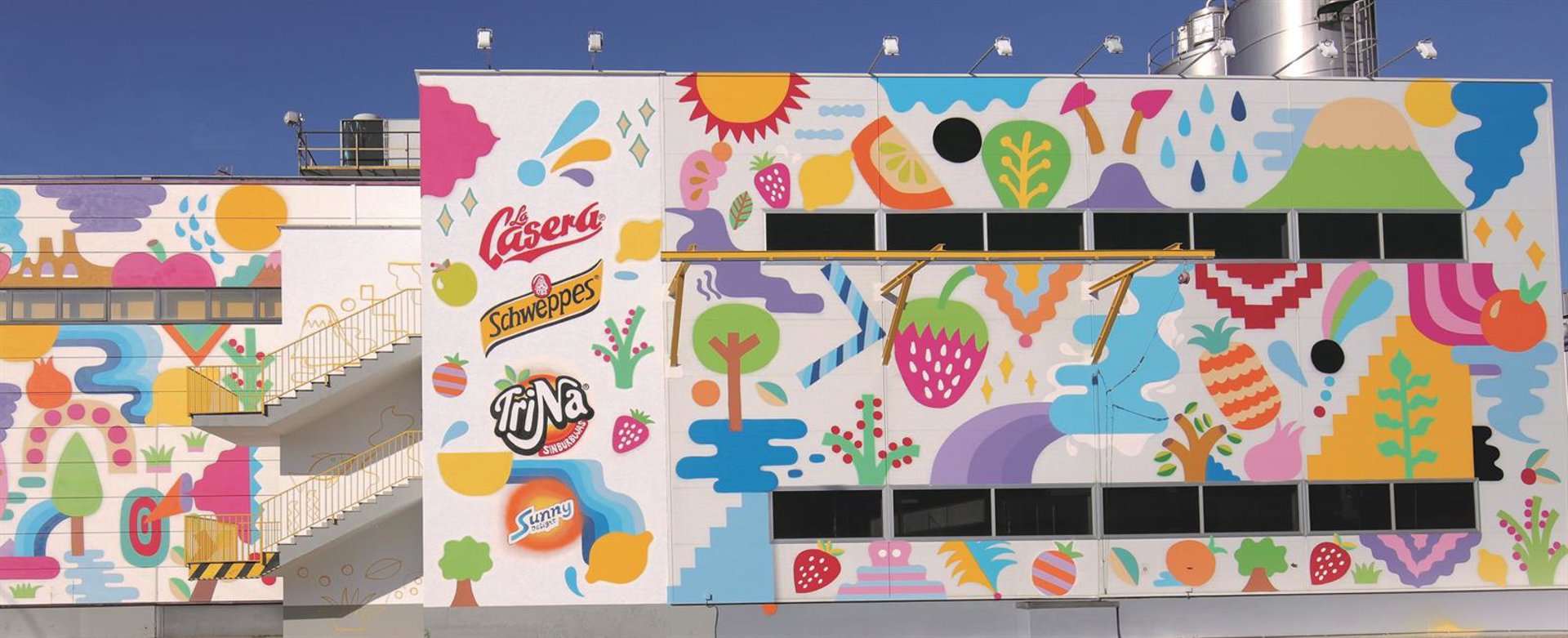 Suntory Beverage & Food Iberia invierte 98 millones de euros en su fábrica de Toledo en la última década