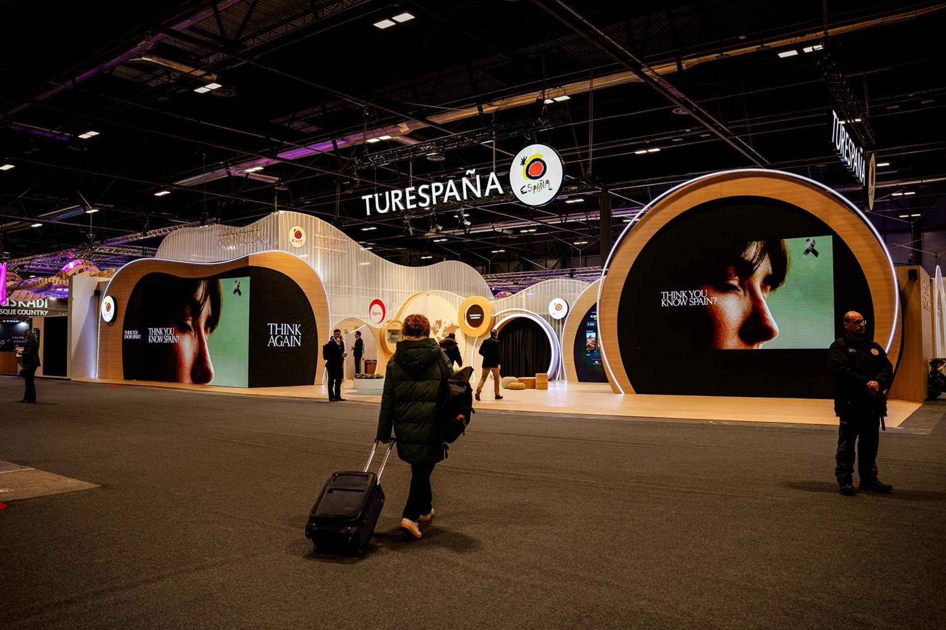 Turespaña licita por 678.300 euros el diseño y montaje de su stand para Fitur 2027