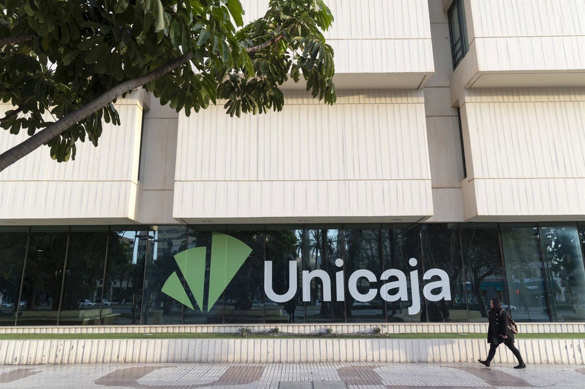 Blackrock aflora una participación del 3% en Unicaja