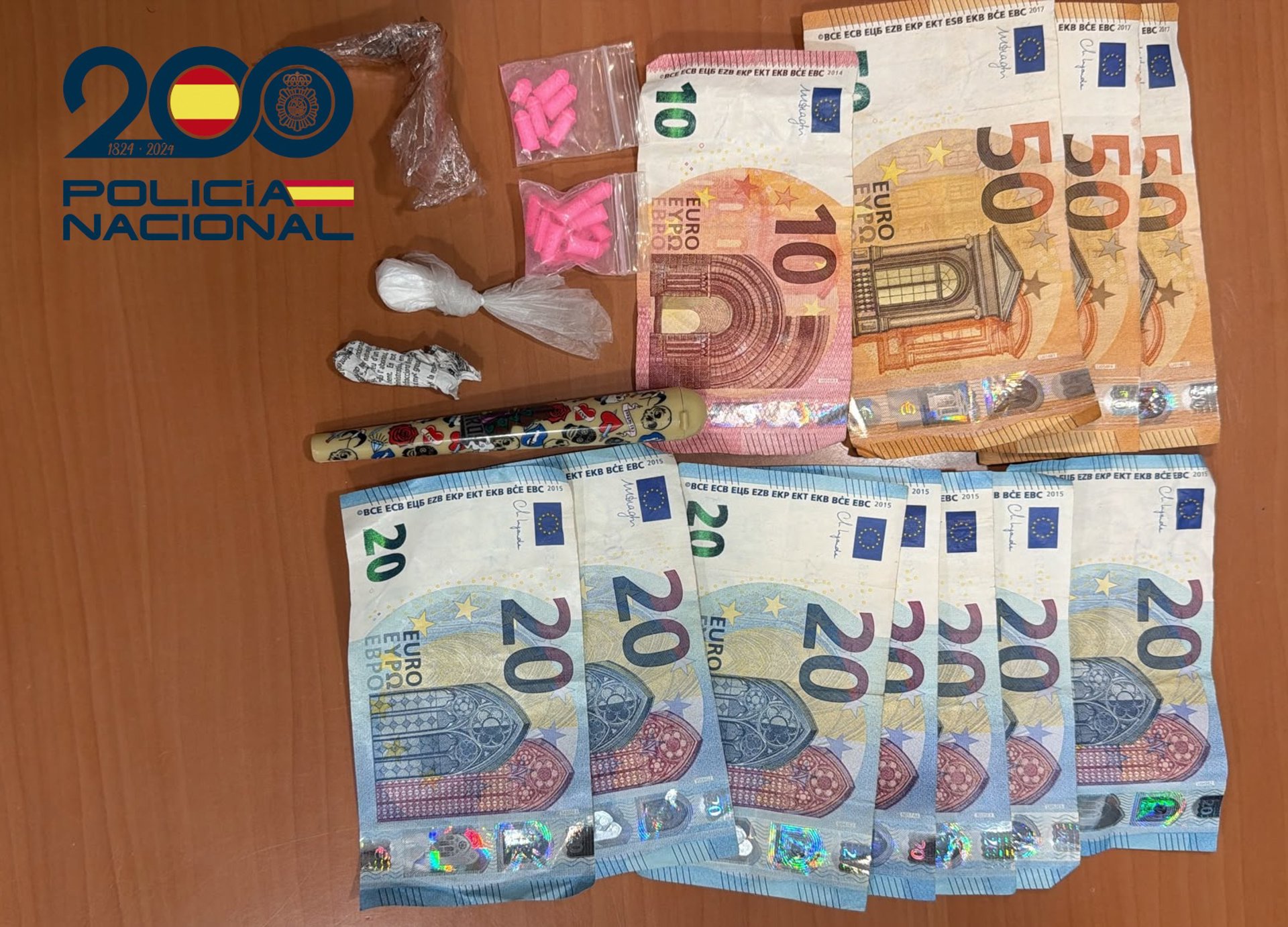 Detenidos dos jóvenes por tráfico de drogas en el puerto de Maó