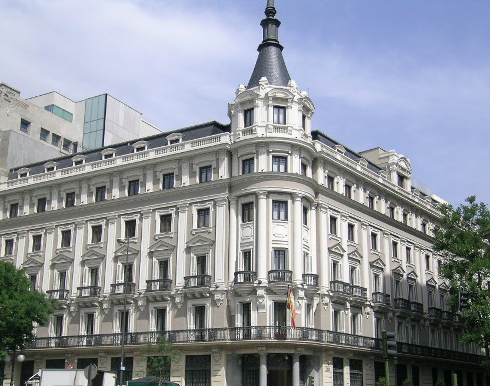 La CNMC multa a Energía XXI, del grupo Endesa, con 320.000 euros por generar confusión entre sus marcas