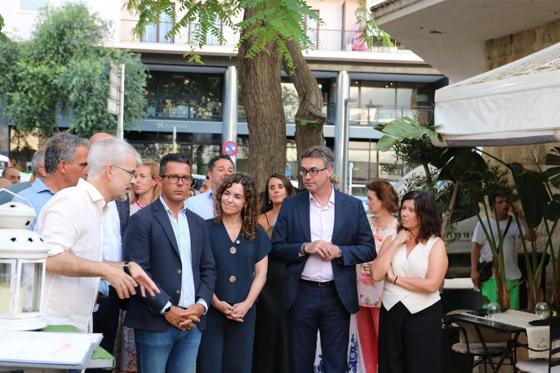 Rosario Sánchez participa en Eivissa en la inauguración de la cabecera sur de Vara de Rey