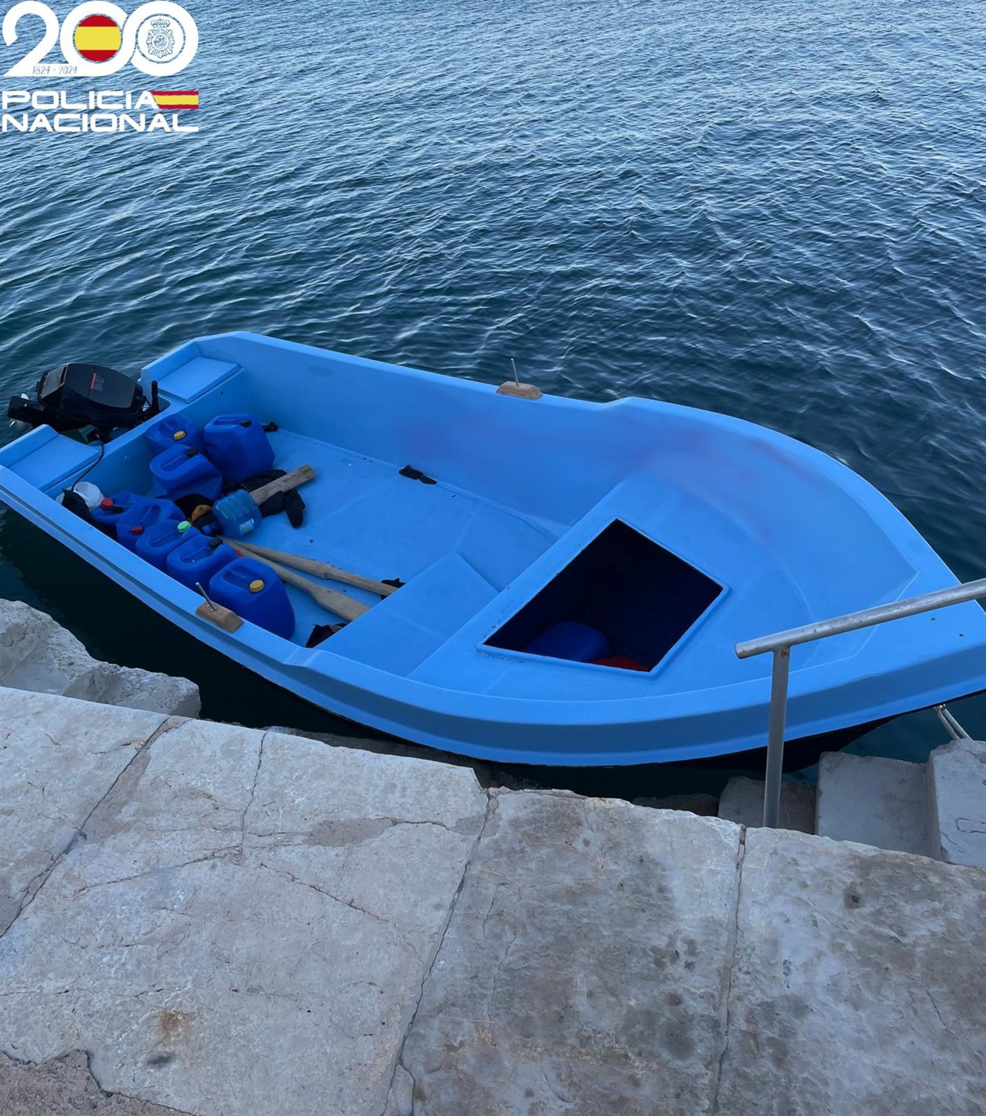 Interceptan a 14 migrantes en la costa de Cabrera