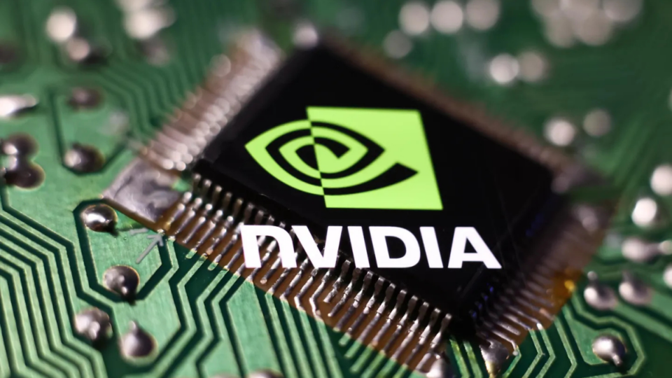 Nvidia pierde 130.000 millones de dólares en bolsa mientras entra en un acuerdo de financiación de IA de 500.000 millones