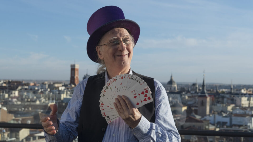 Juan Tamariz, el hombre que convirtió la magia en un espectáculo para todos