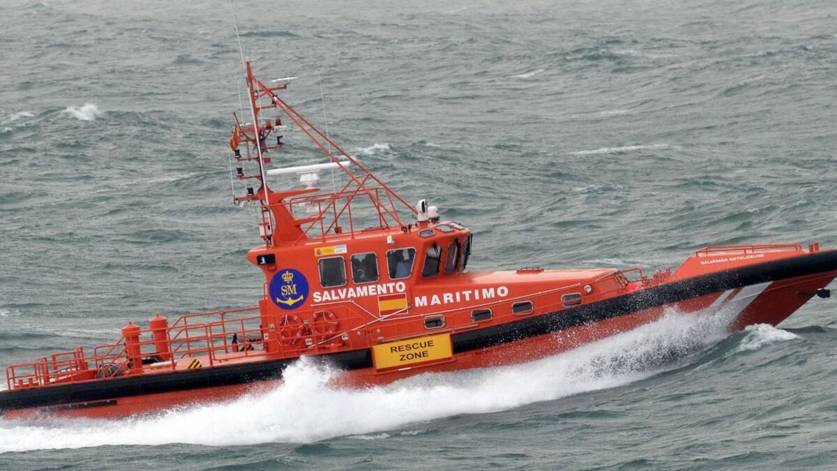 AMP2.- Llega una cuarta patera a Baleares y el número de migrantes rescatados este lunes asciende a 88 AMP2.- Llega una cuarta patera a Baleares y el número de migrantes rescatados este lunes asciende a 88