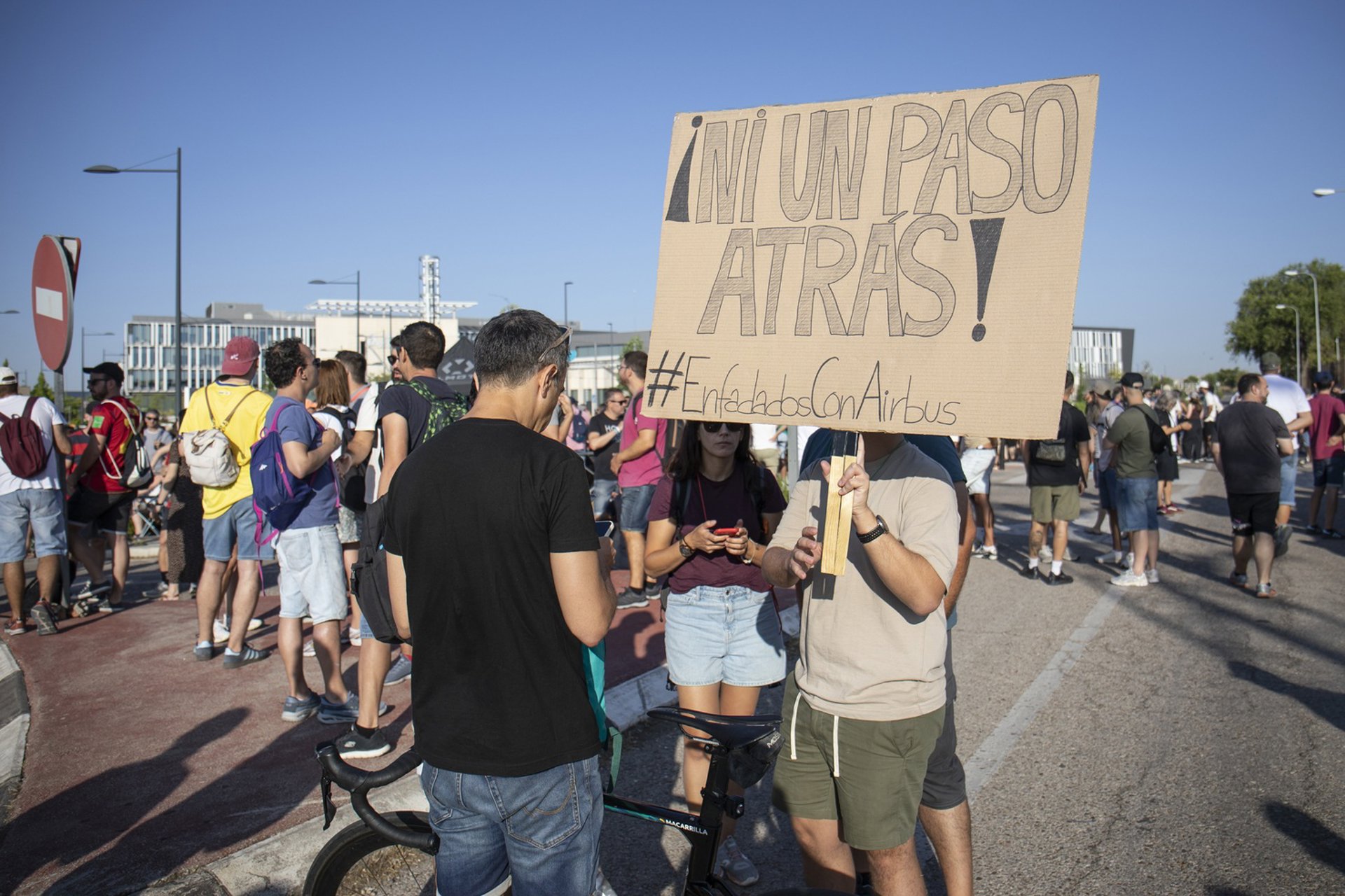 Airbus y los sindicatos se citan este jueves para encauzar el conflicto laboral