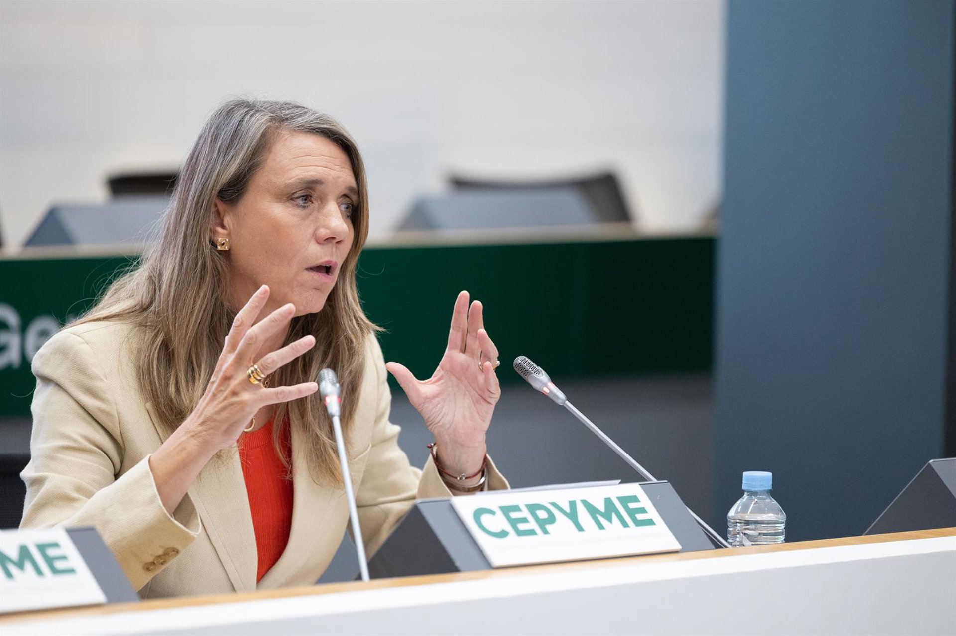 Cepyme advierte de que la aceleración del empleo en los últimos meses se debe a la regularización