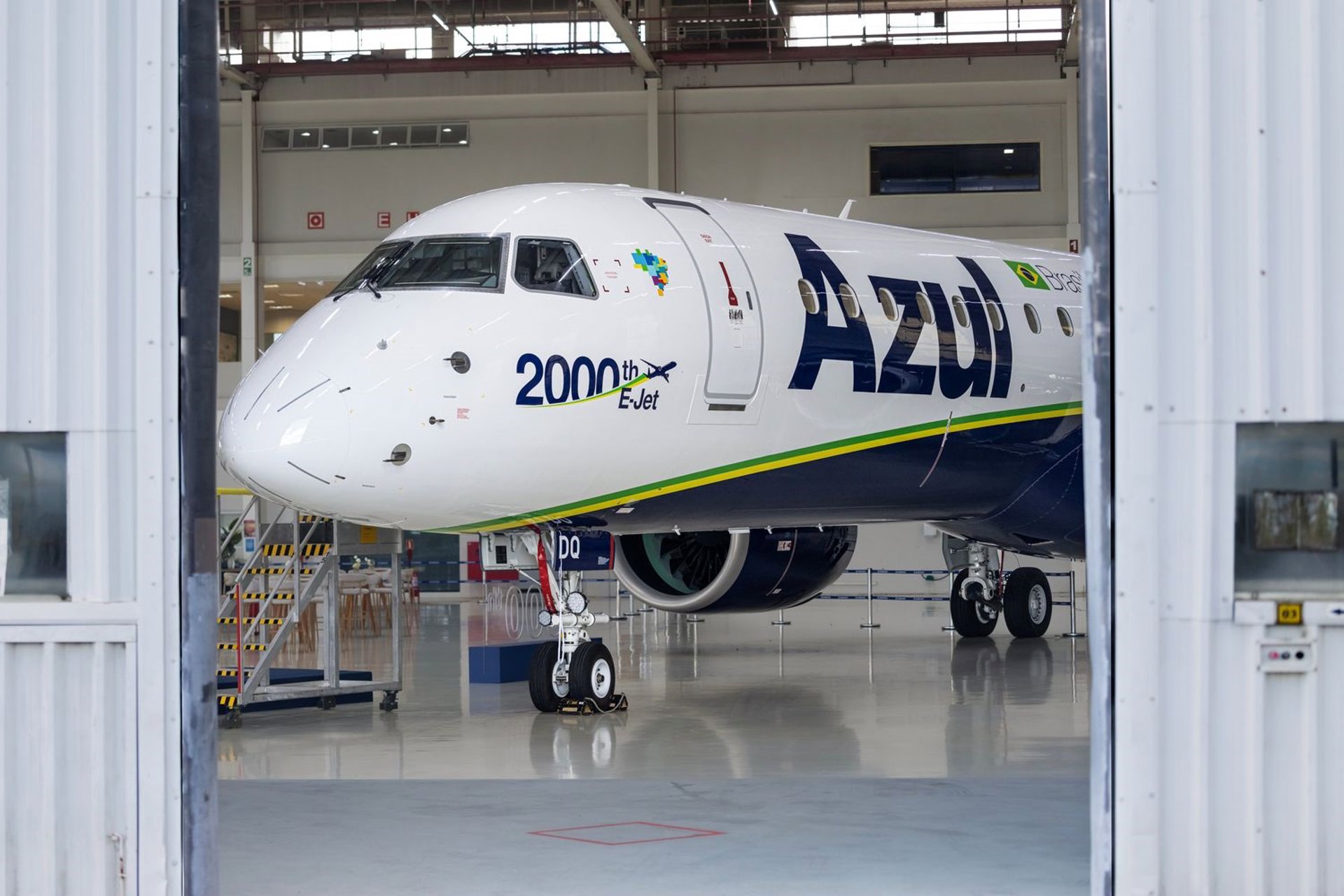 Embraer entrega su avión número 2.000 de la familia de E-Jets desde la entrada en servicio en 2004