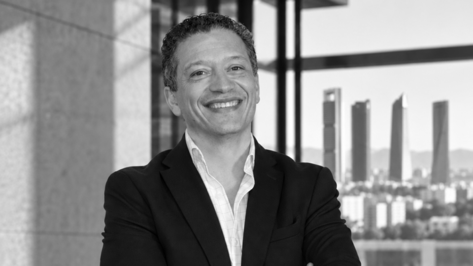 Juan Carlos Fidalgo, autor de 'El lado humano del liderazgo': «Los valores se demuestran cuando cumplirlos tiene un coste»