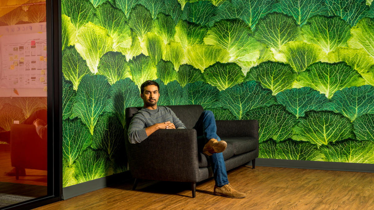 El fundador de Instacart vuelve a ser multimillonario tras las negociaciones con DoorDash