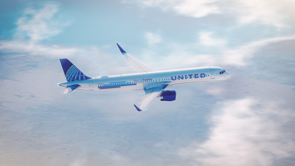 United Airlines moves up its flight from Palma to New York for Easter and turns it into a daily service