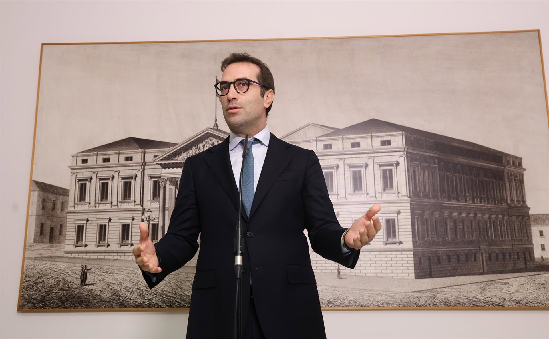 Cuerpo reafirma su compromiso con el Gobierno, se centra en las elecciones y dice que su futuro no le preocupa